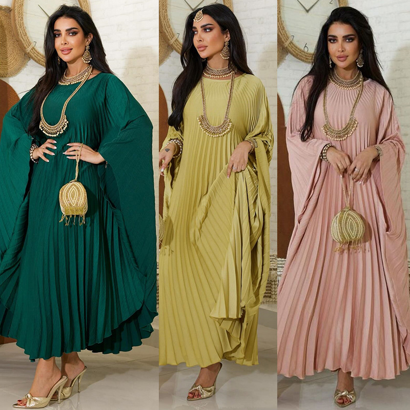 Street Fashion Dubai - ชุดเดรสอาบายะแบบสวม ผ้าพลีท ชายกระโปรงใหญ่ ไซส์พลัส สไตล์อาหรับดูไบ มุสลิมแฟชั่นสตรีท