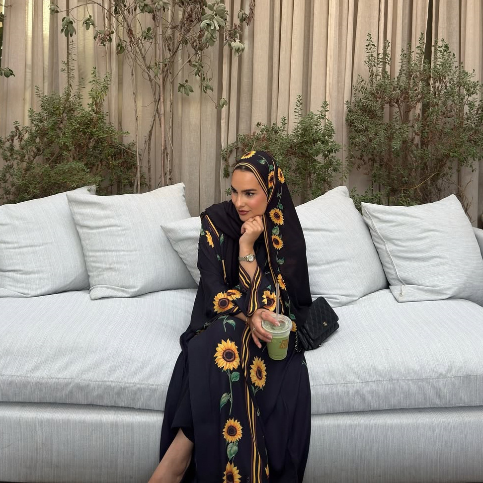 ชุดคลุมแบบคาร์ดิแกนสไตล์ดูไบ พ - Street Fashion Dubai บทวิจารณ์และราคา