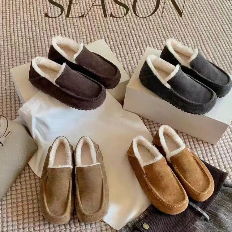 รองเท้าผ้าใบแฟชั่นฤดูใบไม้ร่วง - Street Fashion Rome 2025 บทวิจารณ์และราคา