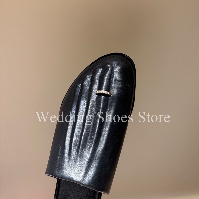 รองเท้าแตะดีไซน์เก๋ สไตล์แฟชั่ - Street Fashion Rings บทวิจารณ์และราคา