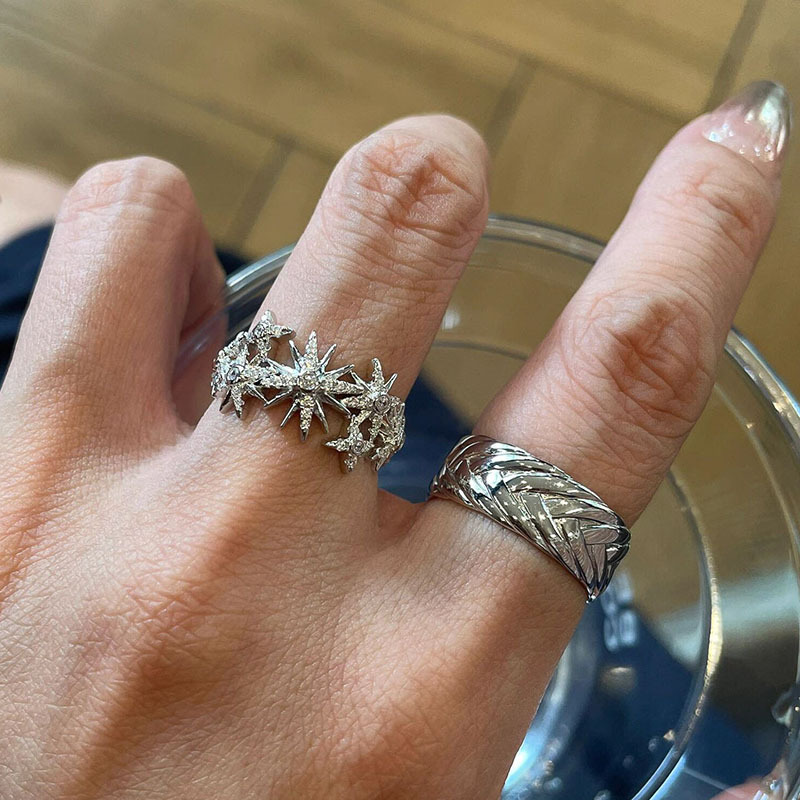 แหวนรูปดาวแปดแฉกประดับเพชรเต็ม - Street Fashion Rings บทวิจารณ์และราคา
